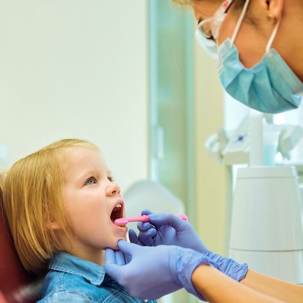 Edad primera visita al dentista